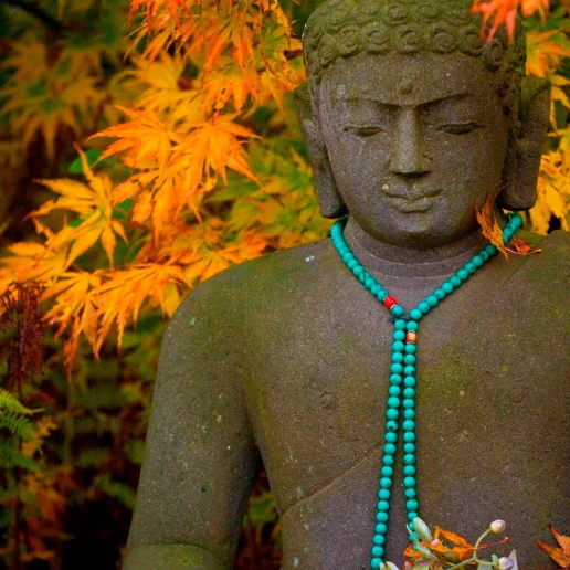 Thermen Bussloo tuin Boeddha in de zentuin (1)