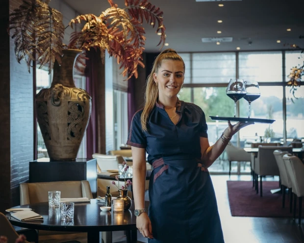 Thermen bussloo werkenbij bediening